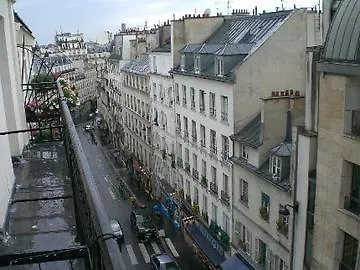 Hotel Des Arts *